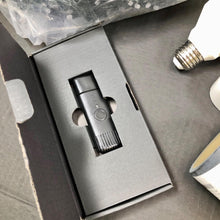 Load image into Gallery viewer, LOT OF BROKEN NON WORKING NOT TEST SMART HOME LIGHTS BULBS ELECTRONICS FOR PARTS