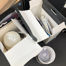 Load image into Gallery viewer, LOT OF BROKEN NON WORKING NOT TEST SMART HOME LIGHTS BULBS ELECTRONICS FOR PARTS