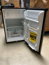 Load image into Gallery viewer, Frigidaire - 4.5 Cu. Ft. Mini Fridge - Silver Mist Model: FFPE45B2QM