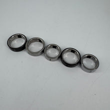 Load image into Gallery viewer, Lot of 5 Oura Ring 4 Smart Rings Mixed Sizes - For Parts Only