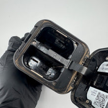 Load image into Gallery viewer, ISSUE Ring Spotlight Cam Wireless Black Outdoor Camera Battery 5AT3S8 acceptable