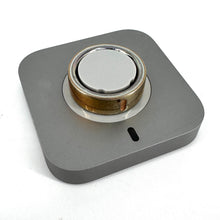 Load image into Gallery viewer, Oura Ring Gen 4 Size 8 Rose Gold & Charging Base