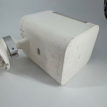 Load image into Gallery viewer, Ring - Spotlight Cam Plus Wireless 1080p Battery Camera White NO MOUNTING PLATE
