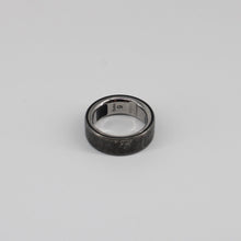 Load image into Gallery viewer, Oura Ring Gen 4 Smart Ring Size 9 - Stealth