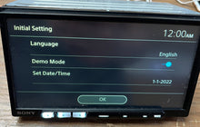 Load image into Gallery viewer, Sony XAV‑AX4000 – 7" Touchscreen Media Receiver (READ!)