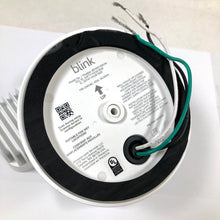 Load image into Gallery viewer, Blink Wired Floodlight Camera 1080p HD Security Siren BFM00100UW