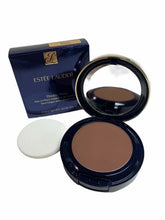 Load image into Gallery viewer, Estee Lauder Double Wear Stay in Place Matte Powder Foundation (8N1) Espresso