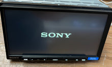 Load image into Gallery viewer, Sony XAV‑AX4000 – 7" Touchscreen Media Receiver – Apple CarPlay / Android Auto