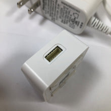 Load image into Gallery viewer, Philips - Hue Gradient Color Ambiance Gradient Smart Lightstrip CONTROL BOX