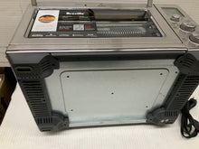 Load image into Gallery viewer, Breville - the Smart Oven Air Fryer - Stainless Steel (BOV860BSS1BUS1) "READ"