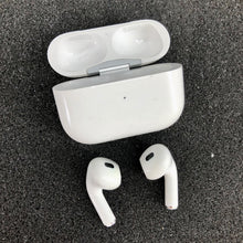 Load image into Gallery viewer, ISSUE Apple AirPods Pro 2nd Generation w/ MagSafe Wireless Charging Case (USB‑C)
