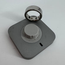 Load image into Gallery viewer, Oura Ring Gen 4 Size 8 Silver & Charging Base