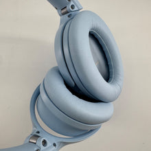 Load image into Gallery viewer, Bose QuietComfort 45 Bluetooth Over the Ear Headphones - Moonstone