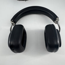 Load image into Gallery viewer, Bowers & Wilkins P7 Wireless Headphones - Tested Working
