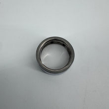 Load image into Gallery viewer, Oura Ring Gen 4 Size 11 Silver & Charger Base