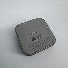 Load image into Gallery viewer, Oura Ring 4 Smart Ring Size 8 - Silver