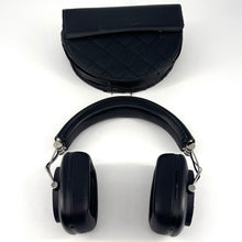 Load image into Gallery viewer, Bowers & Wilkins P7 Wireless Headphones - Tested Working