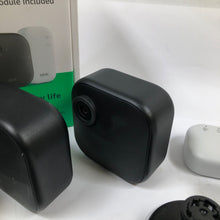 Load image into Gallery viewer, Blink Outdoor 4 Wireless Security Camera - Sync Module Core Included (3 Cameras)