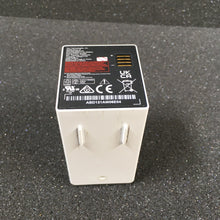 Load image into Gallery viewer, Arlo Pro 3 Floodlight Wire-Free 2K Camera FB1001 - White