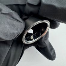 Load image into Gallery viewer, Oura Ring Gen 4 Size 13 Stealth & Charging Base