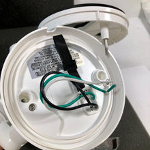 Load image into Gallery viewer, Ring Floodlight Cam Plus Outdoor Flood Light