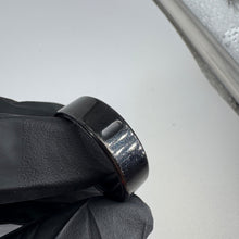 Load image into Gallery viewer, Oura Ring Gen 4 Size 12 Black & Charging Base