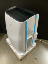 Load image into Gallery viewer, TCL - 450 Sq. Ft. 10,000 BTU 3-in-1 Smart Portable Air Conditioner - White