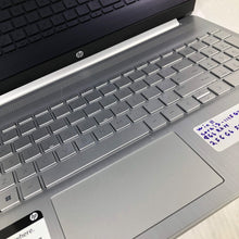 Load image into Gallery viewer, HP 15-DY2702DX | INTEL CORE I3-1115G4 3.00GHZ | 256GB | 8GB | COSMETIC CONDITION