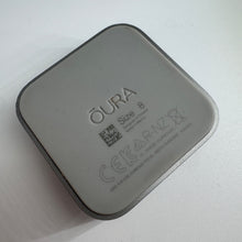 Load image into Gallery viewer, Oura Ring Gen 4 Size 8 Silver & Charging Base