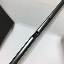 Load image into Gallery viewer, Amazon Kindle Scribe (2022) 32GB, Wi-Fi, 10.2" Grey with Premium Pen (READ!)