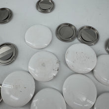 Load image into Gallery viewer, LOT OF 15 Apple AirTag (2nd Generation) FOR PARTS