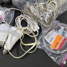 Load image into Gallery viewer, LOT OF BROKEN NON WORKING NOT TEST SMART HOME LIGHTS BULBS ELECTRONICS FOR PARTS
