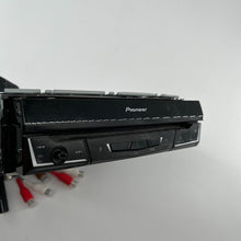 Load image into Gallery viewer, Pioneer AVH-3500NEX 7'' Multimedia DVD Receiver (FOR PARTS!)
