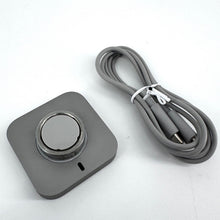 Load image into Gallery viewer, Oura Ring Gen 4 Size 11 Silver &amp; Charger Base
