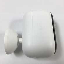 Load image into Gallery viewer, Arlo Essential (2nd Generation) VMC3050 2K Outdoor Camera (w/mounting plate)
