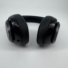 Load image into Gallery viewer, BEATS BY DR. DRE STUDIO WIRELESS HEADPHONES MODEL B0501 BLUETOOTH - BLACK

