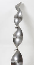 Load image into Gallery viewer, AO Smith Flue Baffle Assembly w/ 6 Rest (100109258)
