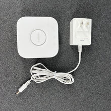 Load image into Gallery viewer, Philips Hue Bridge 2nd Generation 2.1 3241312018A (PLEASE READ!)
