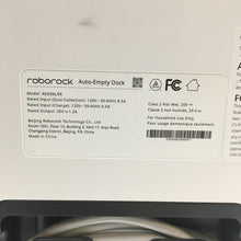 Load image into Gallery viewer, Roborock S8 Plus-WHT Wi-Fi Connected Robot Vacuum and Mop (READ!)

