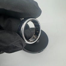 Load image into Gallery viewer, Oura Ring Gen3 Horizon Size 10 - Silver

