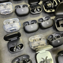Load image into Gallery viewer, Samsung Buds and Different Brands LOT of 30 (FOR PARTS!)
