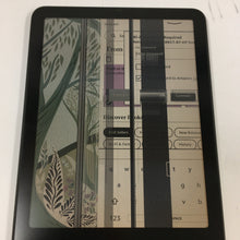 Load image into Gallery viewer, Kindle Colorsoft Signature Edition Black
