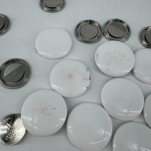 Load image into Gallery viewer, LOT OF 15 Apple AirTag (2nd Generation) FOR PARTS
