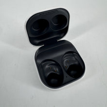 Load image into Gallery viewer, Samsung Galaxy Buds FE Wireless Headphones (SM-R400N) | White/Gray No Ear Tips
