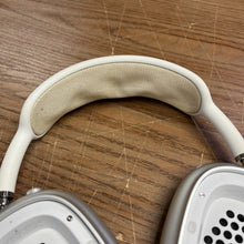 Load image into Gallery viewer, Apple AirPods Max 1st Generation A2096 (FOR PARTS!)
