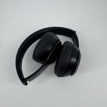 Load image into Gallery viewer, Beats by Dr. Dre Solo 3 Wireless Bluetooth Headphones - Black A1796
