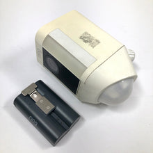 Load image into Gallery viewer, Ring Spotlight Cam Wireless White Outdoor Camera Battery 5AT3S8 acceptable
