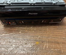 Load image into Gallery viewer, Pioneer AVH-3500NEX 7'' Multimedia DVD Receiver (FOR PARTS!)
