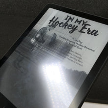 Load image into Gallery viewer, Amazon - Kindle Paperwhite (16 GB) - 2024 - Black
