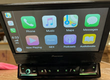 Load image into Gallery viewer, Pioneer AVH-3500NEX 7'' Multimedia DVD Receiver (READ!)
